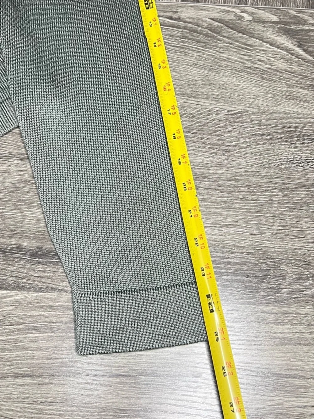 Banana Republic good preowned